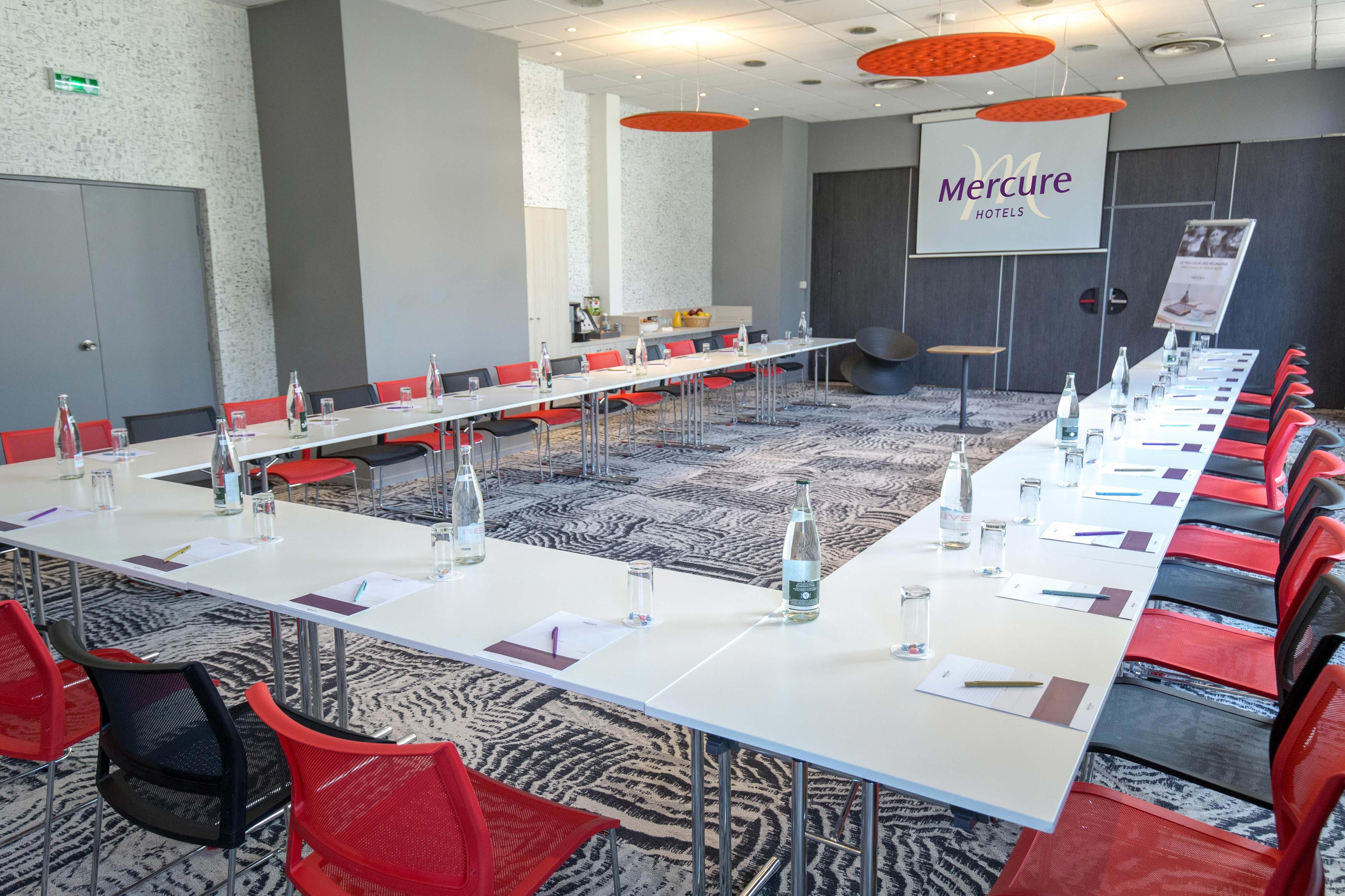 Ibis Cavaillon Portes Du Luberon Exterior photo